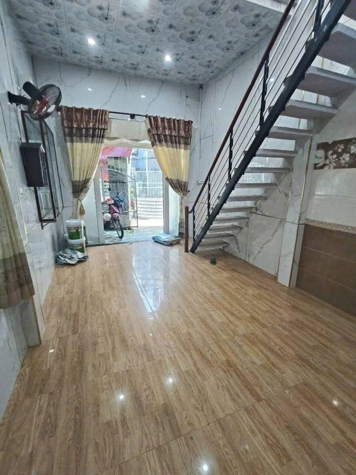 ♪ Nhà Góc Kiệt Hàn Mạc Tử, 92m2, ngang 8m, 2 căn nhà, 3.5 tỷ - Ảnh 2