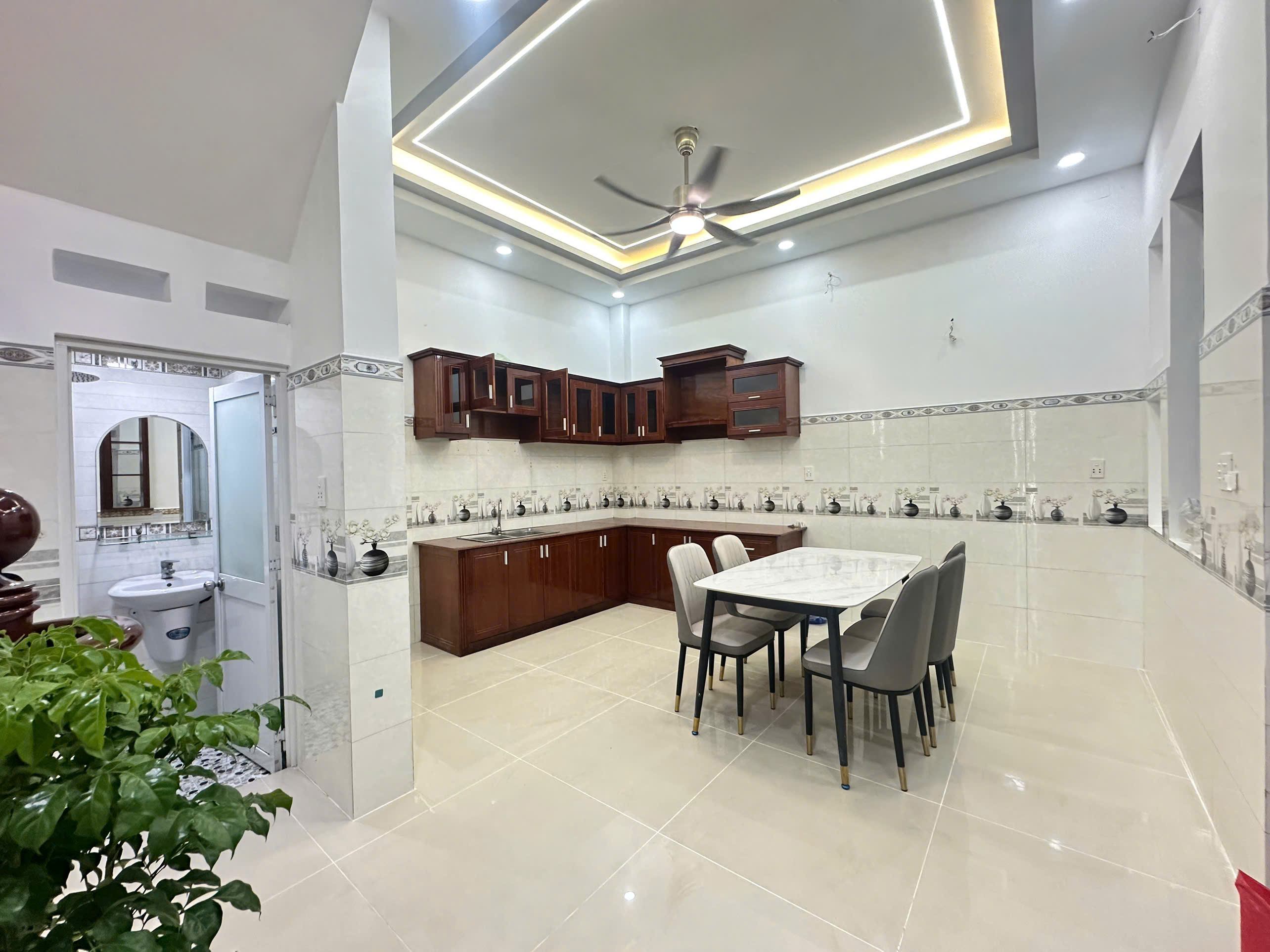 BIỆT THỰ MINI ĐẸP, FULL NỘI THẤT, HẺM 8M XE HƠI, KHU TRUNG TÂM PHƯỜNG AN PHÚ ĐÔNG - Ảnh 3