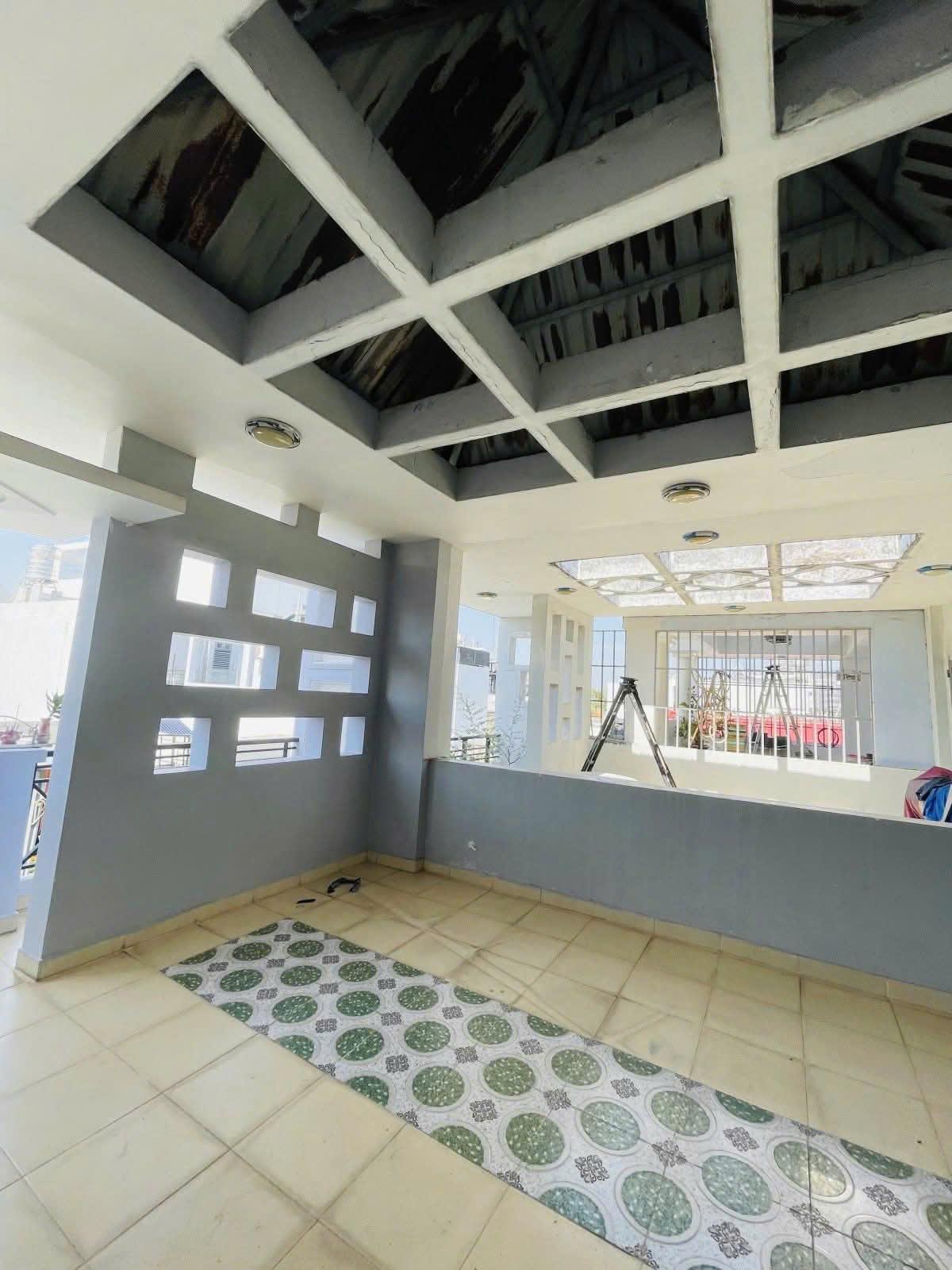 Bán nhà hẻm 1017 Lạc Long Quân, phường 11, Tân Bình (4*15,5) 5 tầng - Ảnh 4