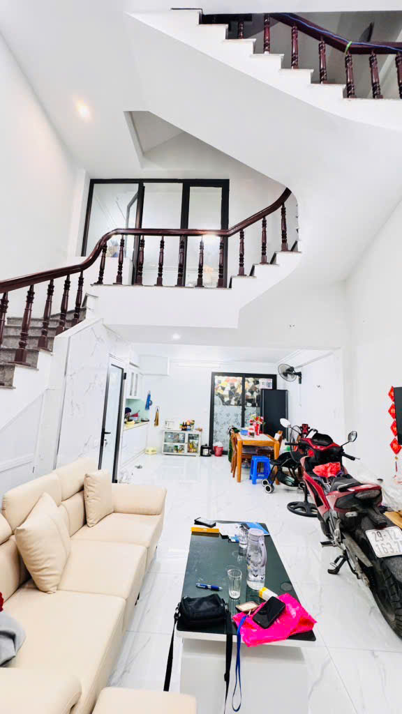 NHÀ ĐẸP NGÕ 123 THỤY PHƯƠNG – 30m2 x 5 tầng - Gần chợ Kẻ Vẽ - 6,4 TỶ - Ảnh chính