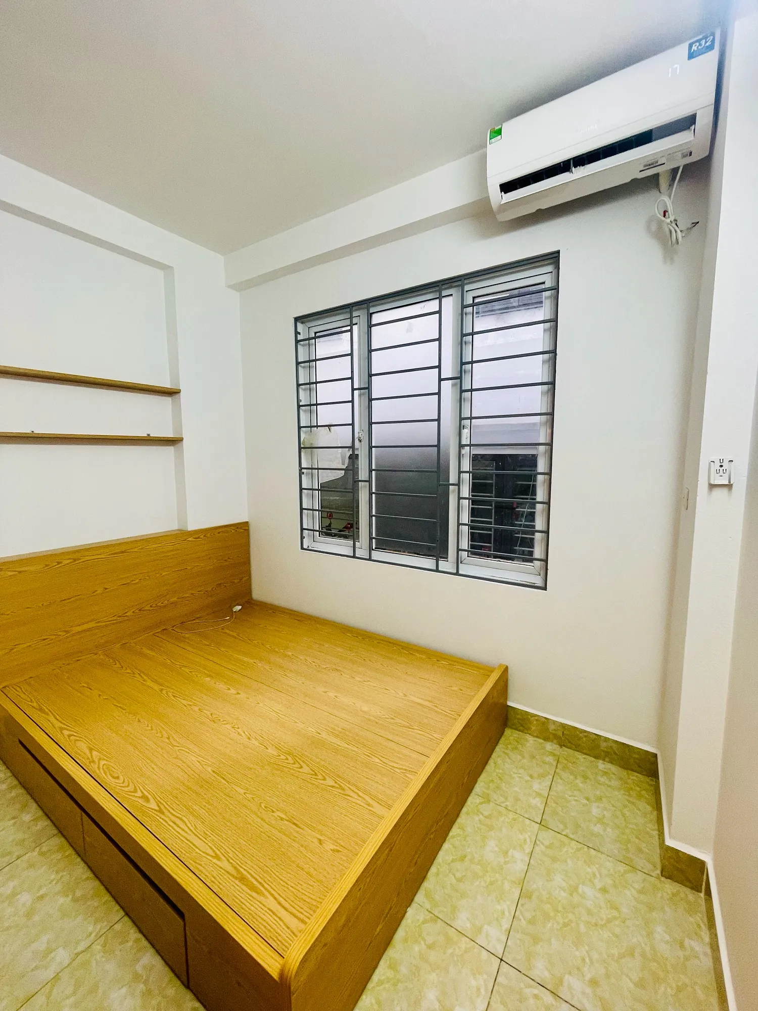 BÁN NHÀ YÊN LỘ - YÊN NGHĨA HÀ ĐÔNG  39M2 5 TẦNG CHỈ 8.7 TỶ - Ảnh chính