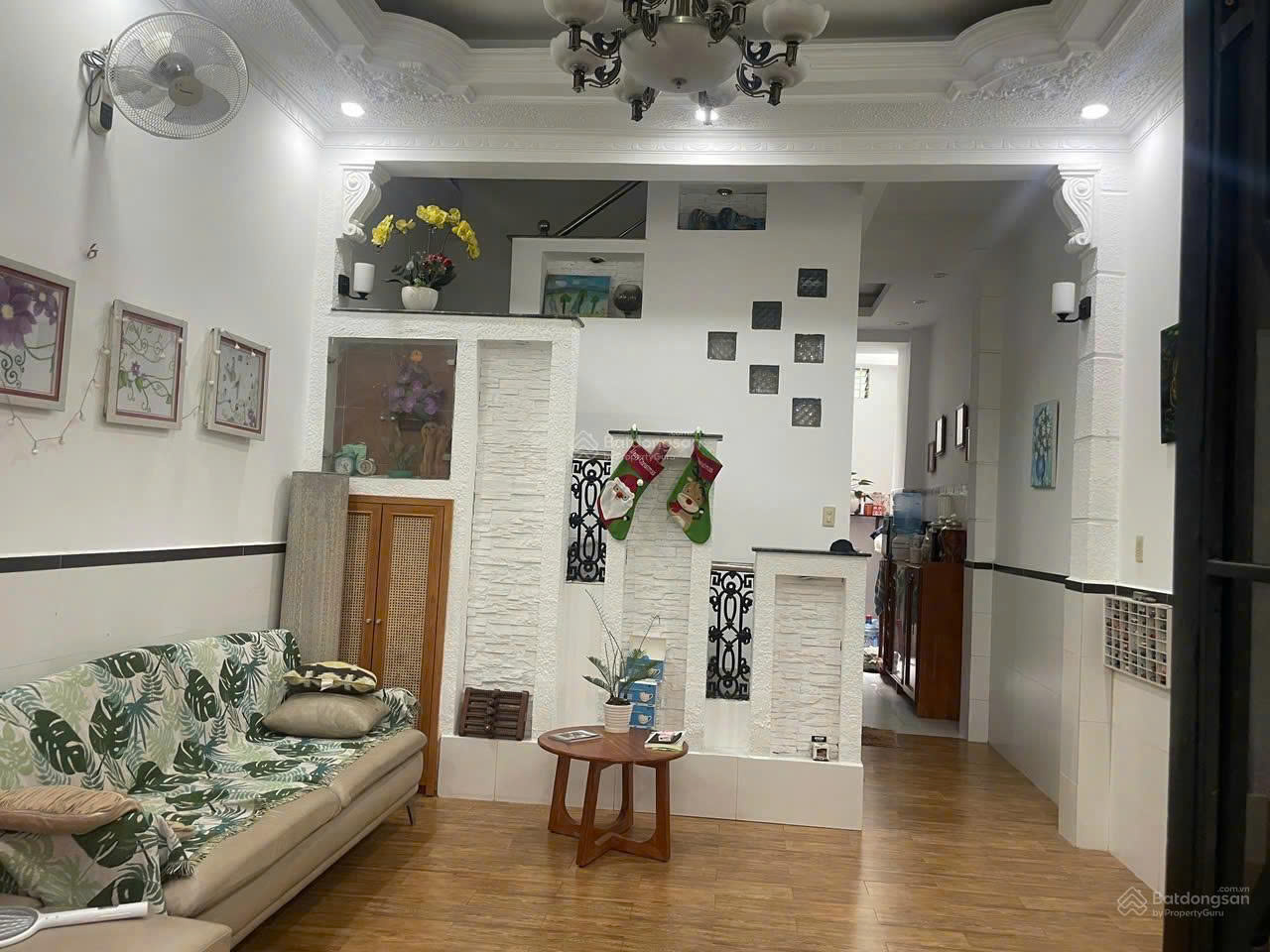 Bán nhà chính chủ P. 16, Gò Vấp nhà 1 trệt 2 lầu (3 tầng), diện tích 54.8m², hướng Tây Bắc - Ảnh chính