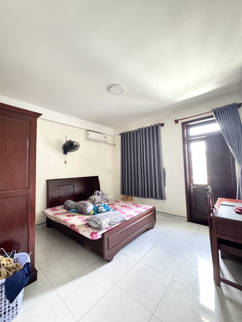 BÁN NHÀ CẠNH KHU VĂN PHÒNG CHÍNH PHỦ - NHÀ MẶT TIỀN 4 TẦNG - DT 118M2 - 5PN - HIỆP BÌNH PHƯỚC - Giá - Ảnh 4