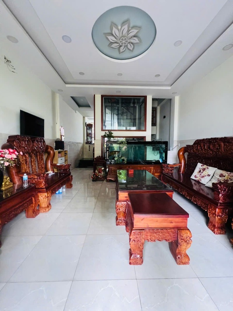 Bán nhà hẻm 24 Linh Đông, Thủ Đức. 5x20m, 3 tầng, 5PN, SH, 11.25  tỷ. LH: 0933125879 - Ảnh 1