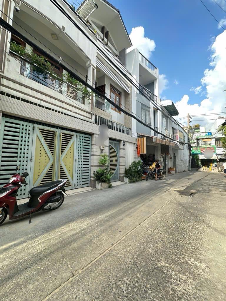 NHÀ MỚI BÌNH TÂN 62M2, GẦN LÊ VĂN QUỚI, HẺM Ô TÔ 6M, NHỈNH 6 TỶ - Ảnh 1