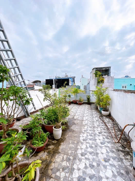 NHÀ ĐẸP NGANG 4 DÀI 20 M<br>ĐÚC BÊ TÔNG CÓ 59 TRỊU M2 <br>SỔ HỒNG - Ảnh 4