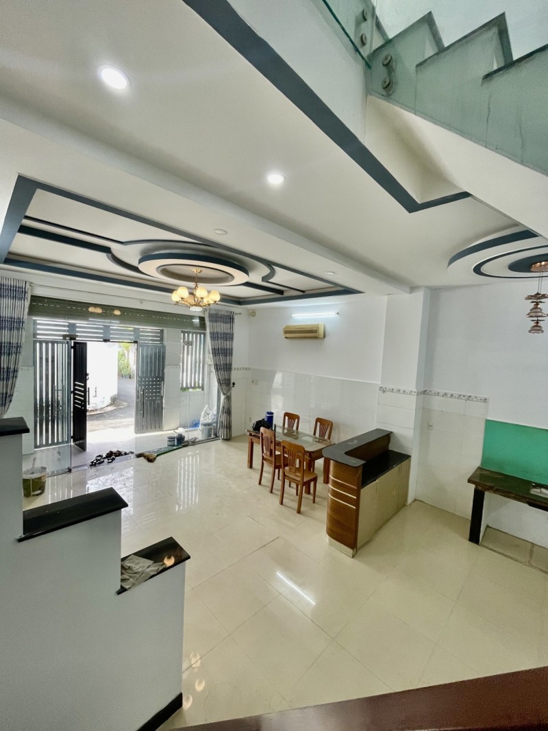 Nhà Thới An 12 Phường Thới An (Quận 12 cũ) 4 Tầng Ngang 5m8 Hẻm 5m 4 Tỷ 950. - Ảnh 2