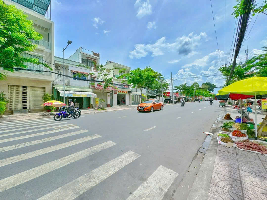 BÁN NHÀ TRỆT LẦU MẶT TIỀN ĐƯỜNG TRẦN QUANG DIỆU , CẦN THƠ - Ảnh 3