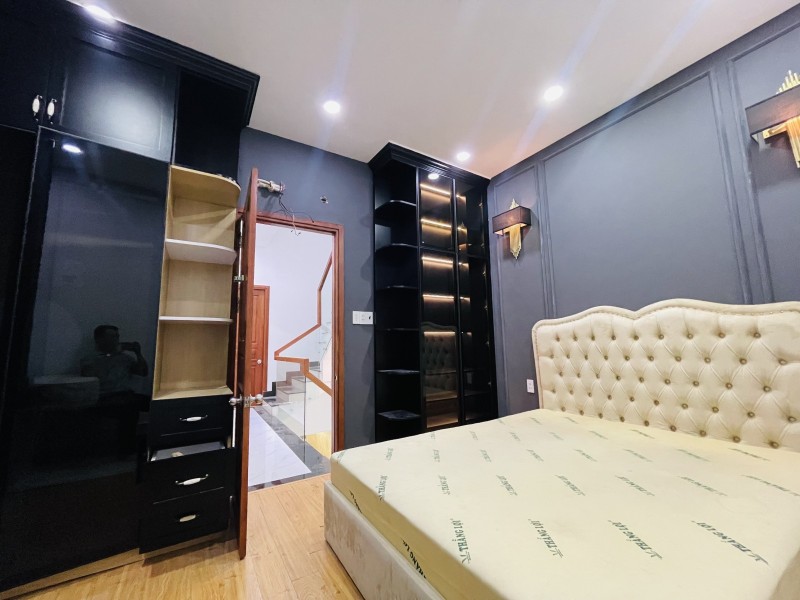 Bán nhà hẻm 24 Linh Đông, Thủ Đức. 5x20m, 3 tầng, 5PN, SH, 11.25  tỷ. LH: 0933125879 - Ảnh 4