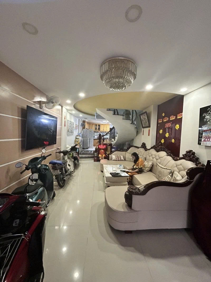 Bán nhà Hẻm xe hơi 6m Nguyễn Thị Tần - ngay cầu Chữ Y, 4,4x24m, 4 Tầng -4PN, 14,6 tỷ. - Ảnh 1