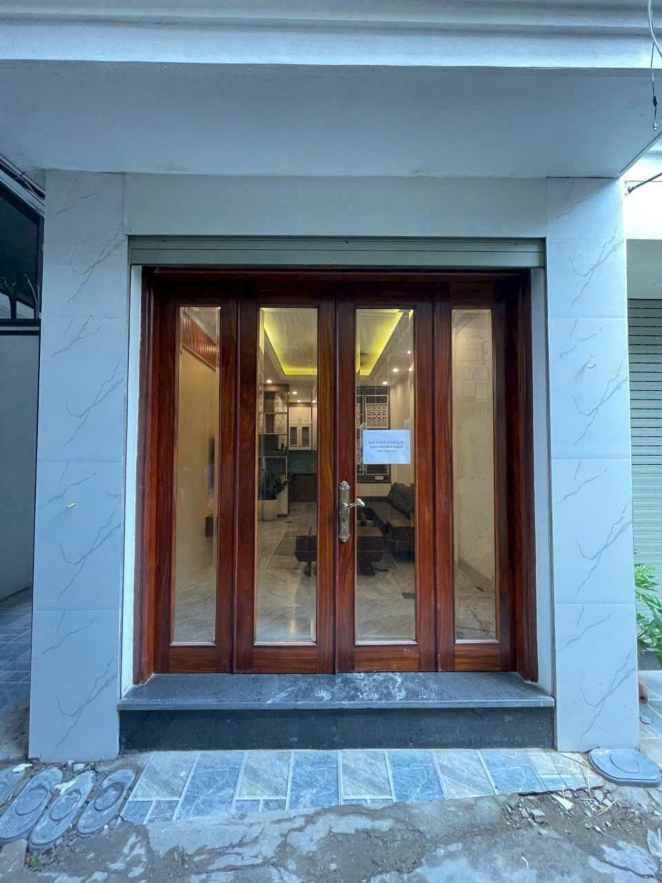 🏠 BÁN NHÀ ĐẸP NGUYỄN VĂN CỪ – LONG BIÊN-GẦN PHỐ – CHỈ 6.5 TỶ<br>📍 Cách mặt phố Nguyễn Văn Cừ chỉ - Ảnh chính