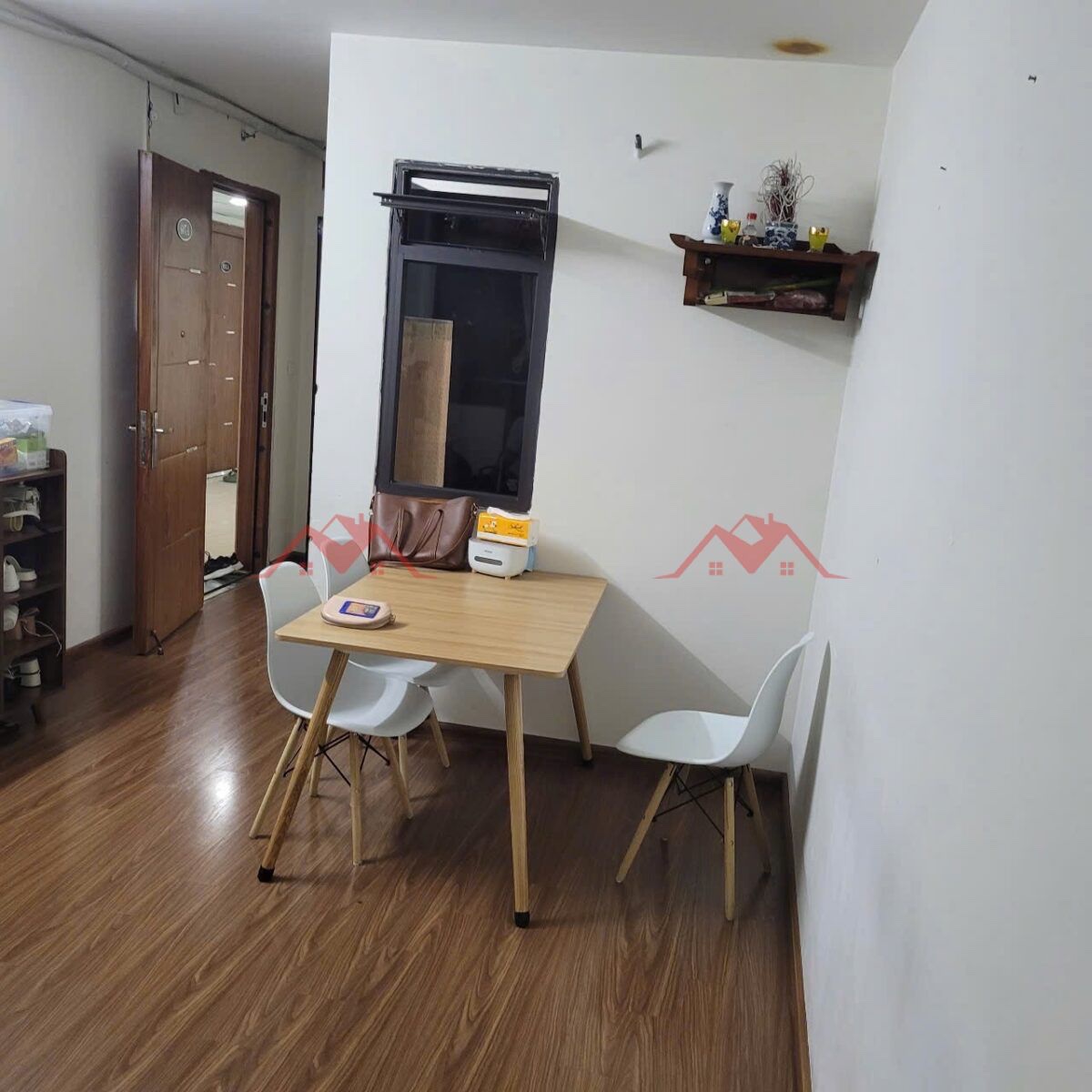 CHÍNH CHỦ CẦN BÁN 53,3M CĂN NHÀ CHUNG 5 CƯ LỘC NINH-TT CHÚC SƠN-CHƯƠNG MỸ-HÀ NỘI - Ảnh 2