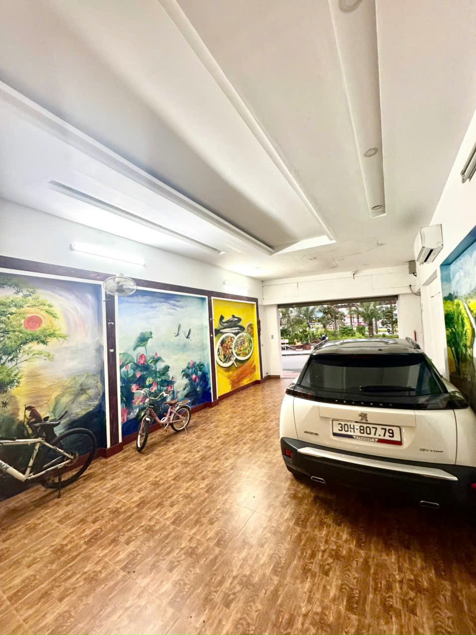 🔥🔥BÁN NHÀ NGỌC THỤY 121M, MẶT TIỀN 5M, HƠN 30 TỶ,  2 ÔTÔ TRÁNH,  DÂN XÂY - Ảnh chính