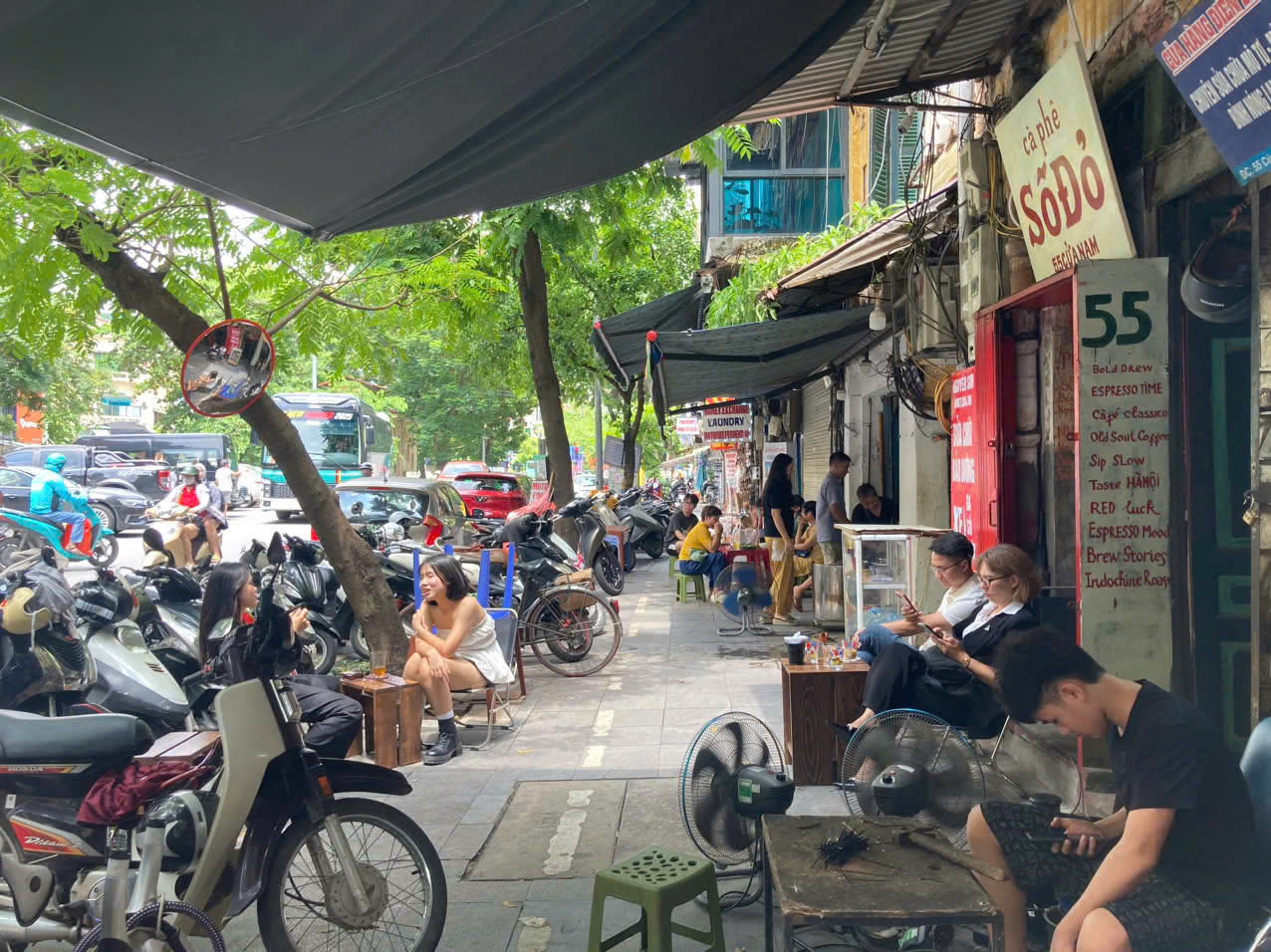 Cho thuê nhà phố 55 Cửa Nam, phường Cửa Nam, Hà Nội - Ảnh chính