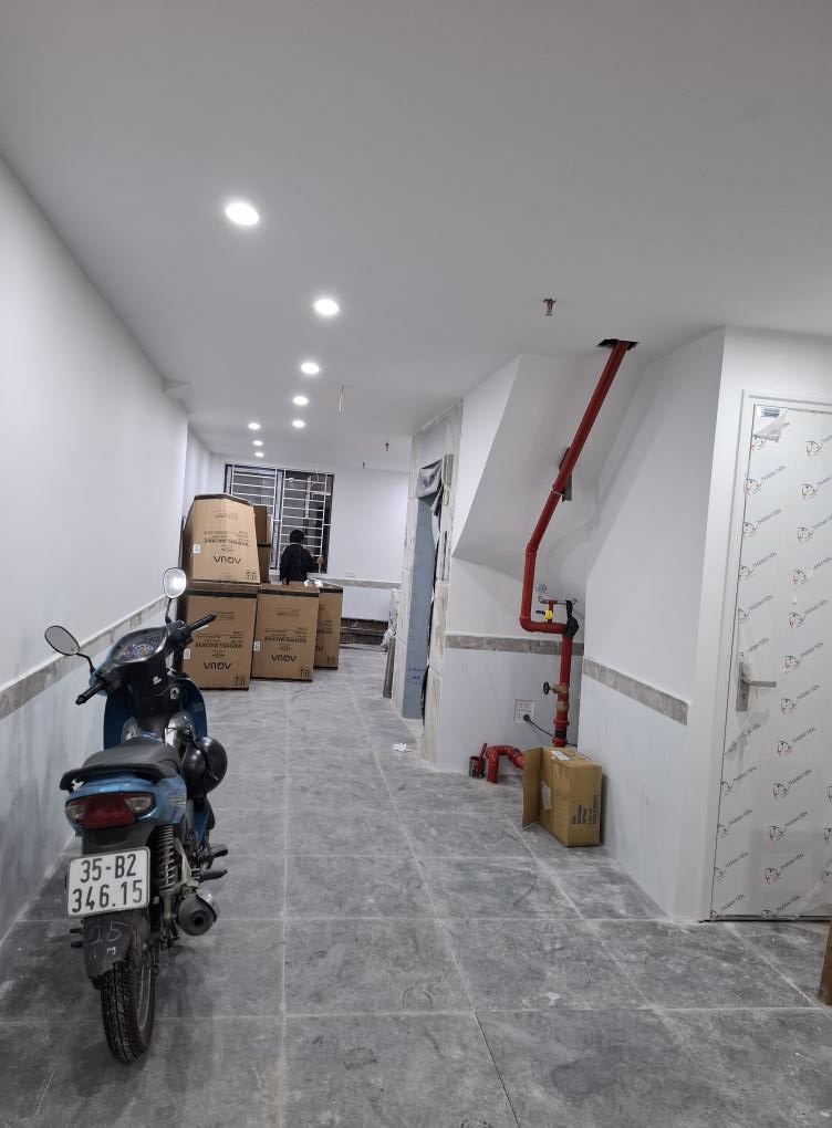 Khúc Thừa Dụ 52m 6 tầng thang máy 8 phòng khép kín doanh thu ổn định - Ảnh 2