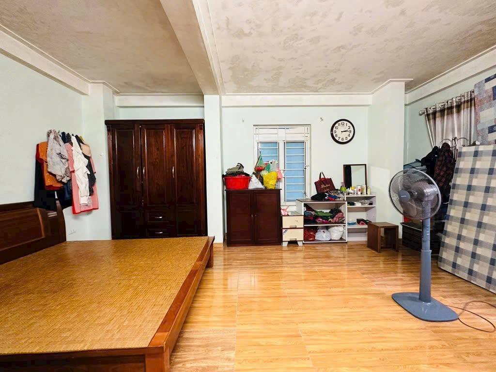 Trích Sài Tây Hồ ô tô đỗ cửa, 60m kinh doanh chỉ 20 tỷ - Ảnh 1