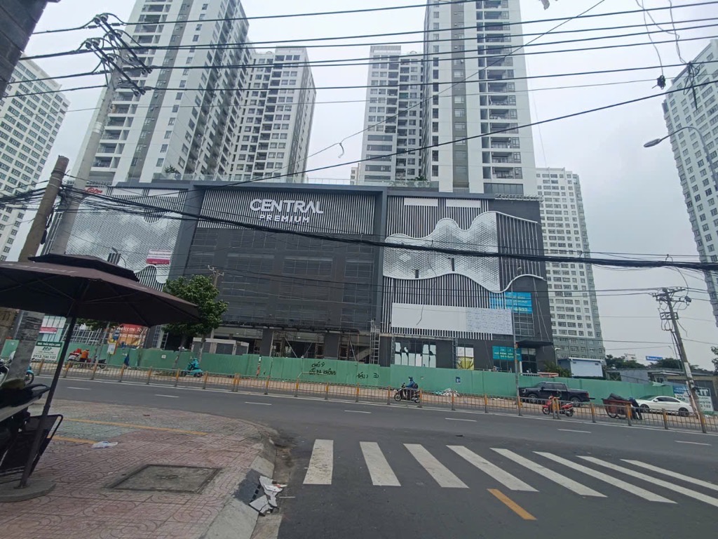 PHẠM THẾ HIỂN 120M² – 10.8 TỶ – P.7 Q.8 – NHÀ 3 TẦNG – ĐƯỜNG XE HƠI – 100M RA MT - Ảnh chính