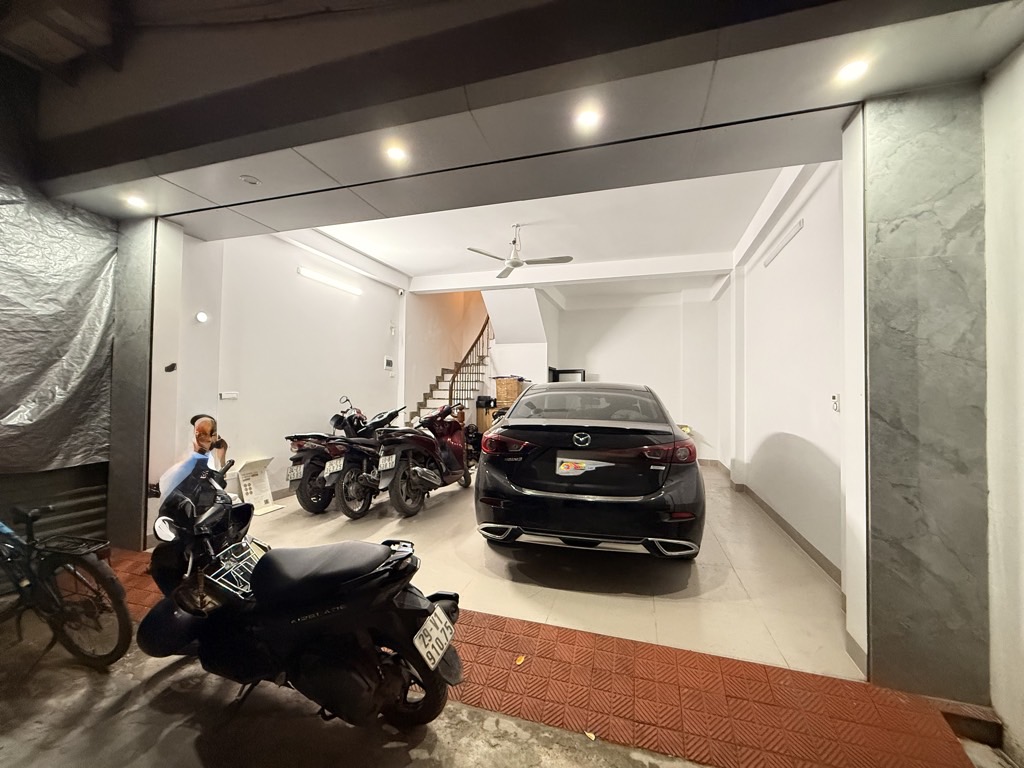 SIÊU PHẨM QUANG TIẾN - DÂN XÂY - GARA Ô TÔ - SÁT PHỐ - HÀNG XÓM VINHOMES SMART CITY - FULL NỘI THẤT - Ảnh chính