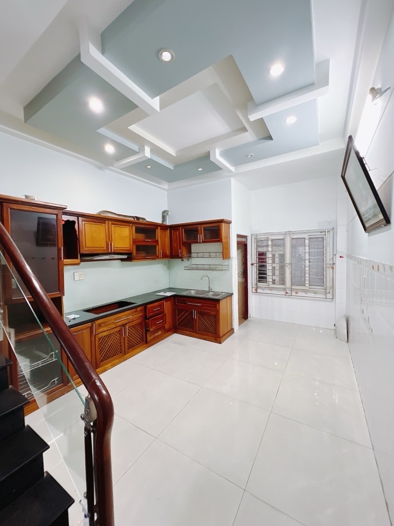 KHU TRUNG TÂM QUẬN 4- NHÀ ĐẸP 4 TẦNG- ĐƯỜNG HOÀNG DIỆU- THÔNG RA TÔN ĐẢN- VĨNH HỘI - KHÁNH HỘI., - Ảnh 2