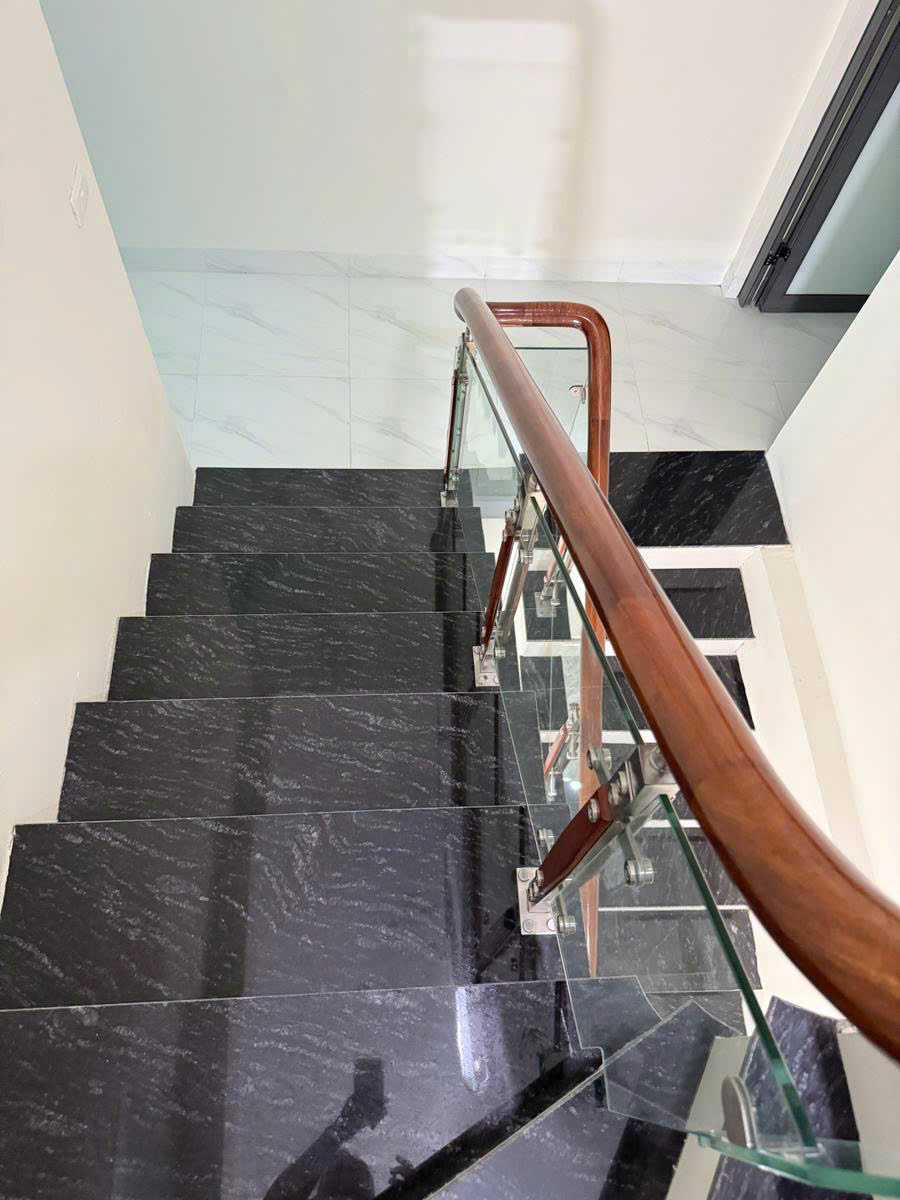 Bán nhà phố Tô Vĩnh Diện - 60m x 4 tầng khu phân lô gần phố giá 15.7 tỷ - Ảnh 4