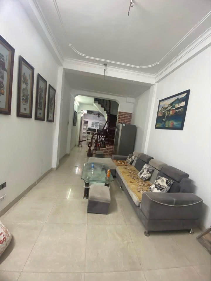 Cho thuê nhà nguyên căn ở Chùa Hà, Cầu Giấy 55m x 4T, 5 phòng giá 18TR, gần phố - Ảnh chính