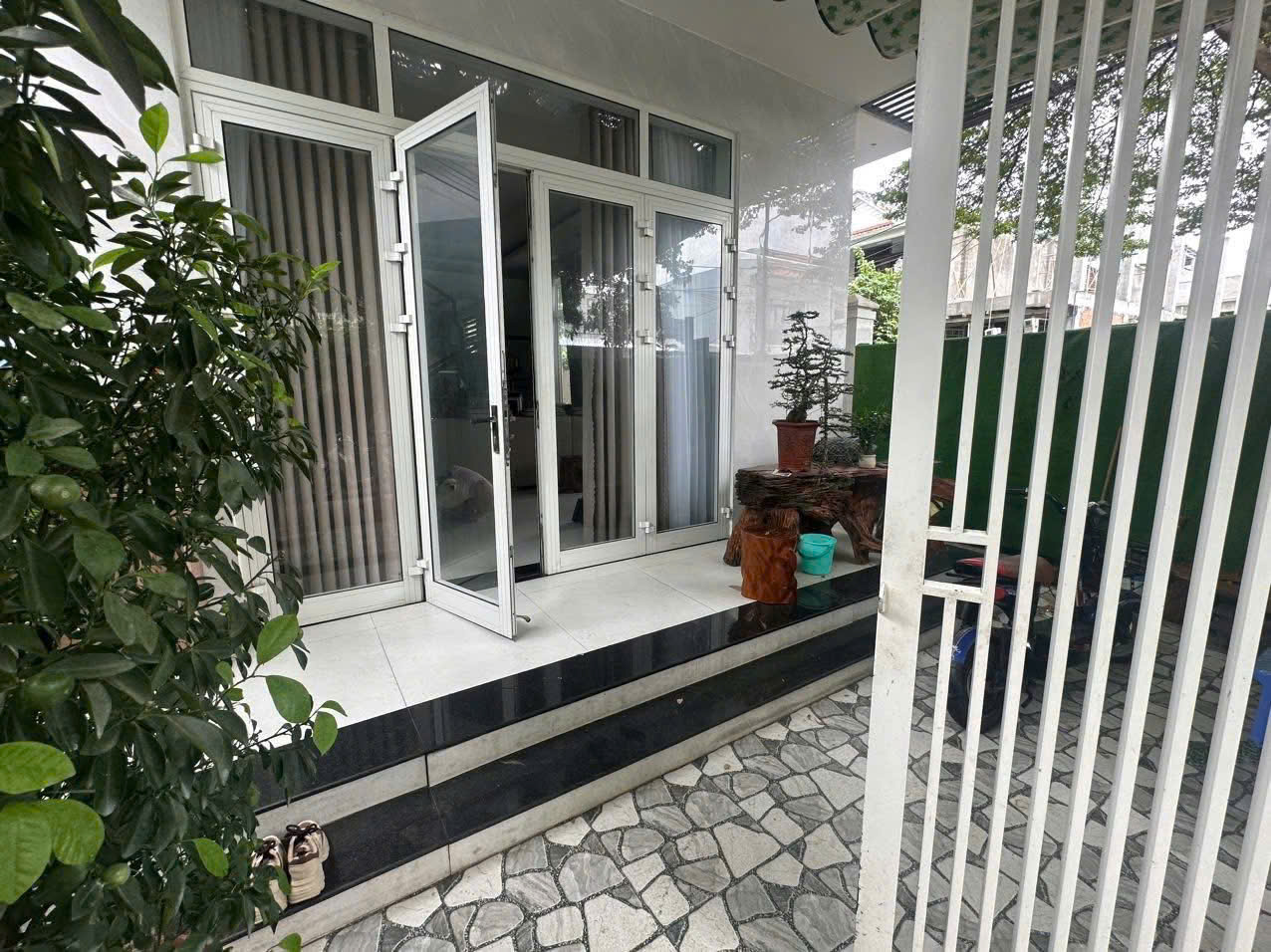 NHÀ 2 TẦNG MỚI, DT : 7x20 - LÔ GÓC 2 MẶT TIỀN ĐƯỜNG NGUYỄN DUY CUNG Giá 6,7 tỷ - Ảnh chính
