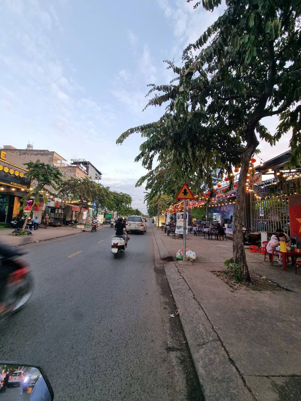 Mặt tiền Song Hành, Trung Chánh, Hóc Môn, 10x20m đang cho thuê 23 Triệu/th - Ảnh 1