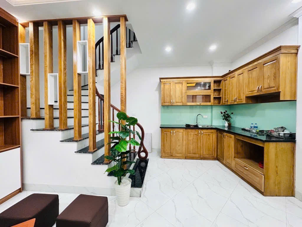 NHÀ ĐẸP YÊN HÒA – 31M² x 5 TẦNG – VÀI BƯỚC RA PHỐ – FULL NỘI THẤT -  8,4 TỶ - Ảnh chính