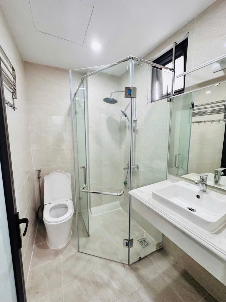NHÀ ĐẸP YÊN HÒA – 31M² x 5 TẦNG – VÀI BƯỚC RA PHỐ – FULL NỘI THẤT -  8,4 TỶ - Ảnh 3