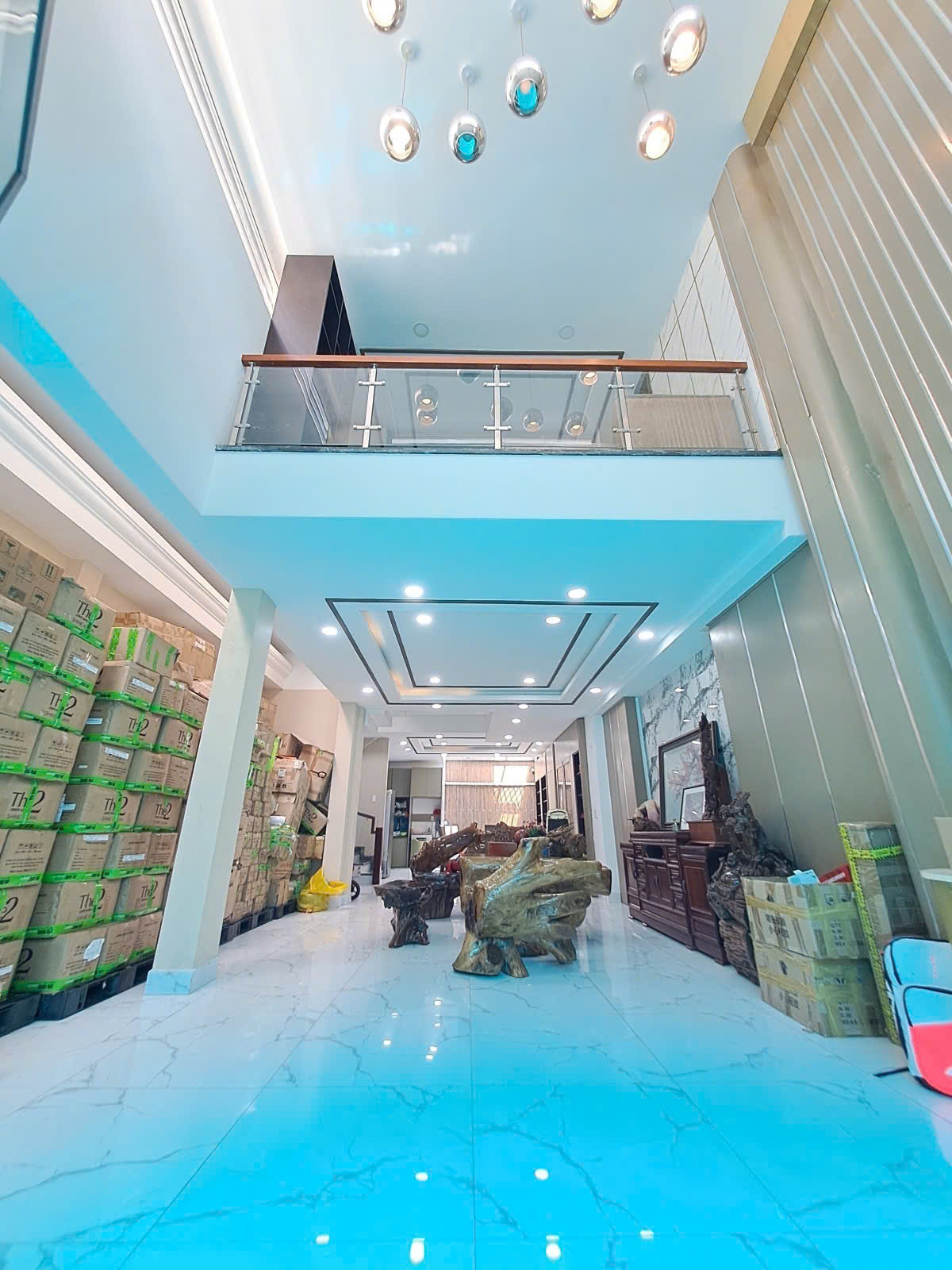 GIẢM 600 TRIỆU NHÀ SIÊU ĐẸP - DƯƠNG QUẢNG HÀM- 130M2- 3 TẦNG- 4PN- PHÒNG THỜ - Ảnh chính
