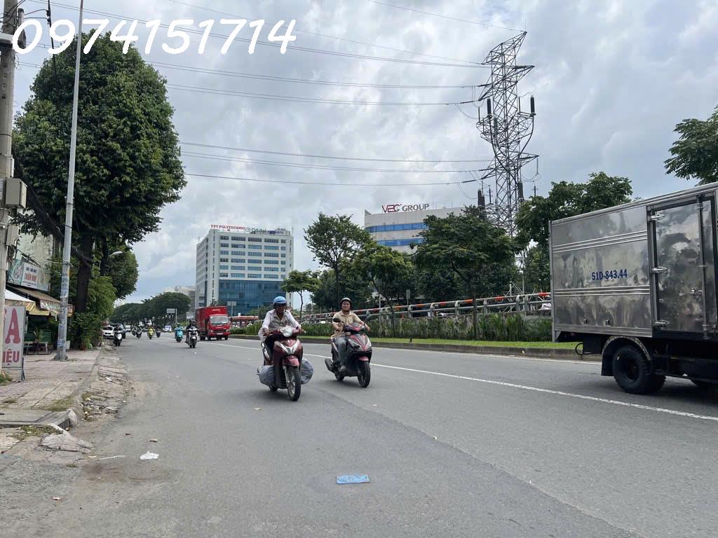 BÁN NHÀ 4 TẦNG MẶT TIỀN TÔ KÝ - PHƯỜNG TRUNG MỸ TÂY Q12, DT: 56M2, GIÁ: 6,4 TỶ . - Ảnh 3