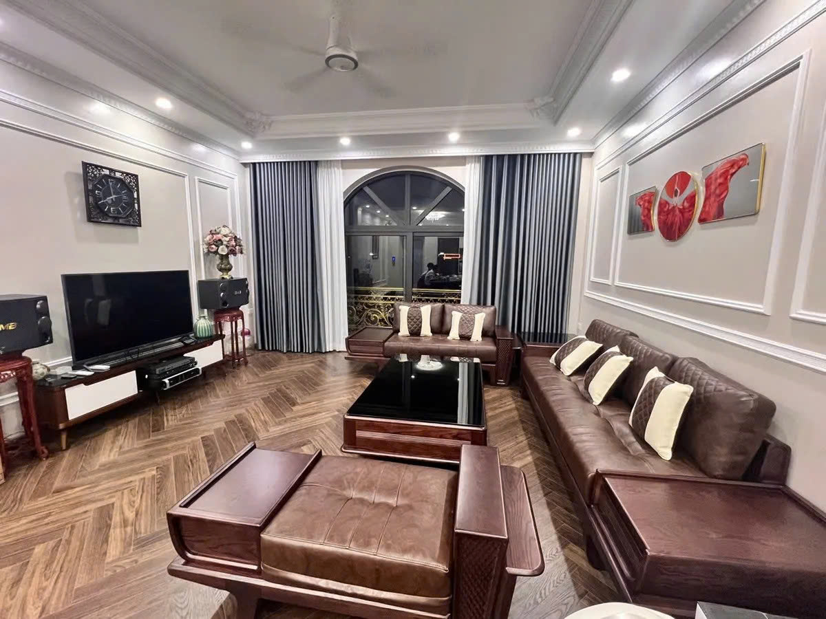 HOA HẬU 8 TẦNG Phố Bát Khối 60M2 Mặt tiền 5m X  20.5 tỷ Long Biên. - Ảnh chính