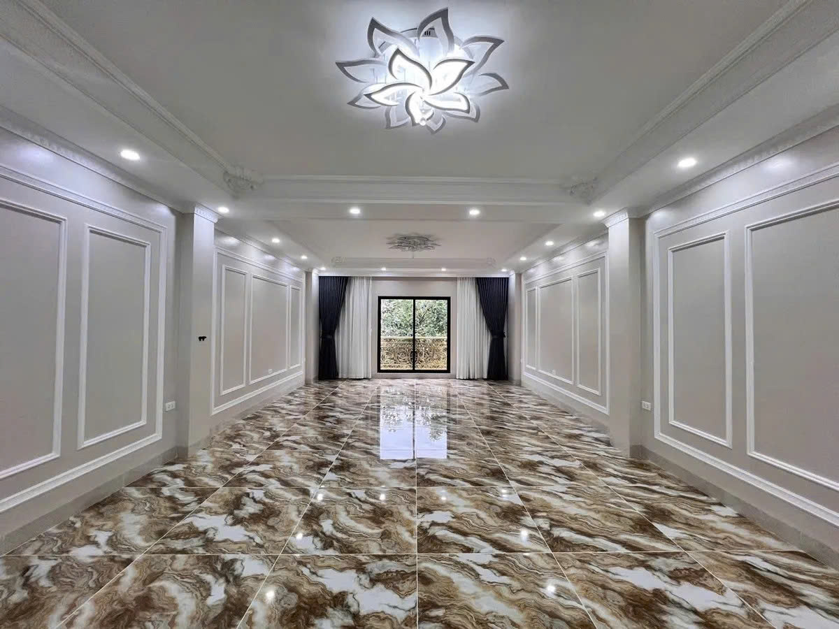 HOA HẬU 8 TẦNG Phố Bát Khối 60M2 Mặt tiền 5m X  20.5 tỷ Long Biên. - Ảnh 4