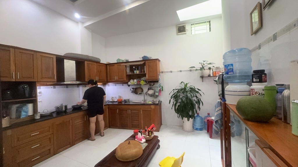 BánNhà đẹp MáiThái, trệt 2lầu, 4,5x13, gần chợ P16 Gò Vấp, Chỉ 6tỷ35TL - Ảnh 1