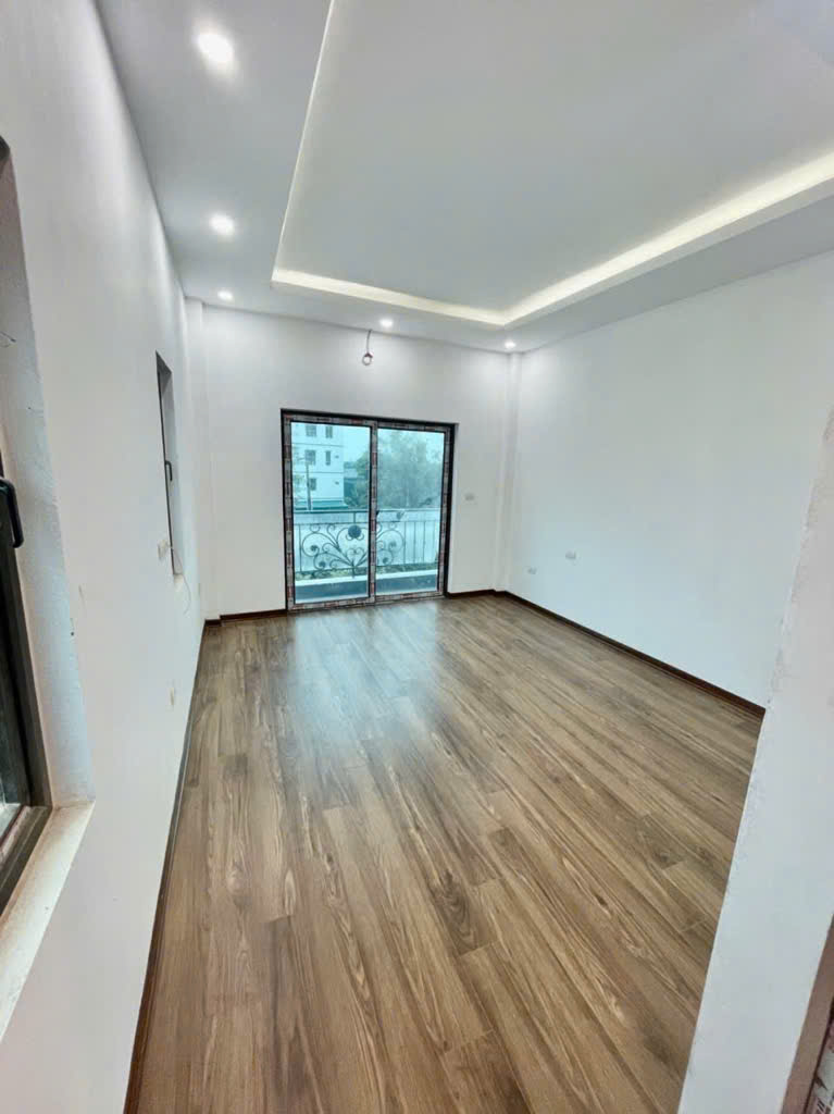 🏡BÁN NHÀ ĐÔNG LA - MẶT PHỐ OTO TRÁNH - KINH DOANH SẦM UẤT, NỘI THẤT NHẬP KHẨU - Ô CHỜ THANG MÁY🚗🚗 - Ảnh 1