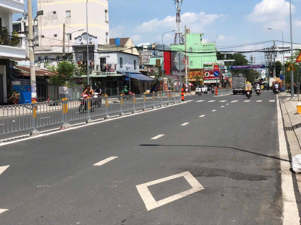 Bán nhà mặt tiền 8x17m giá 15 tỷ Đường Hiệp Thành 43 - Ảnh 1