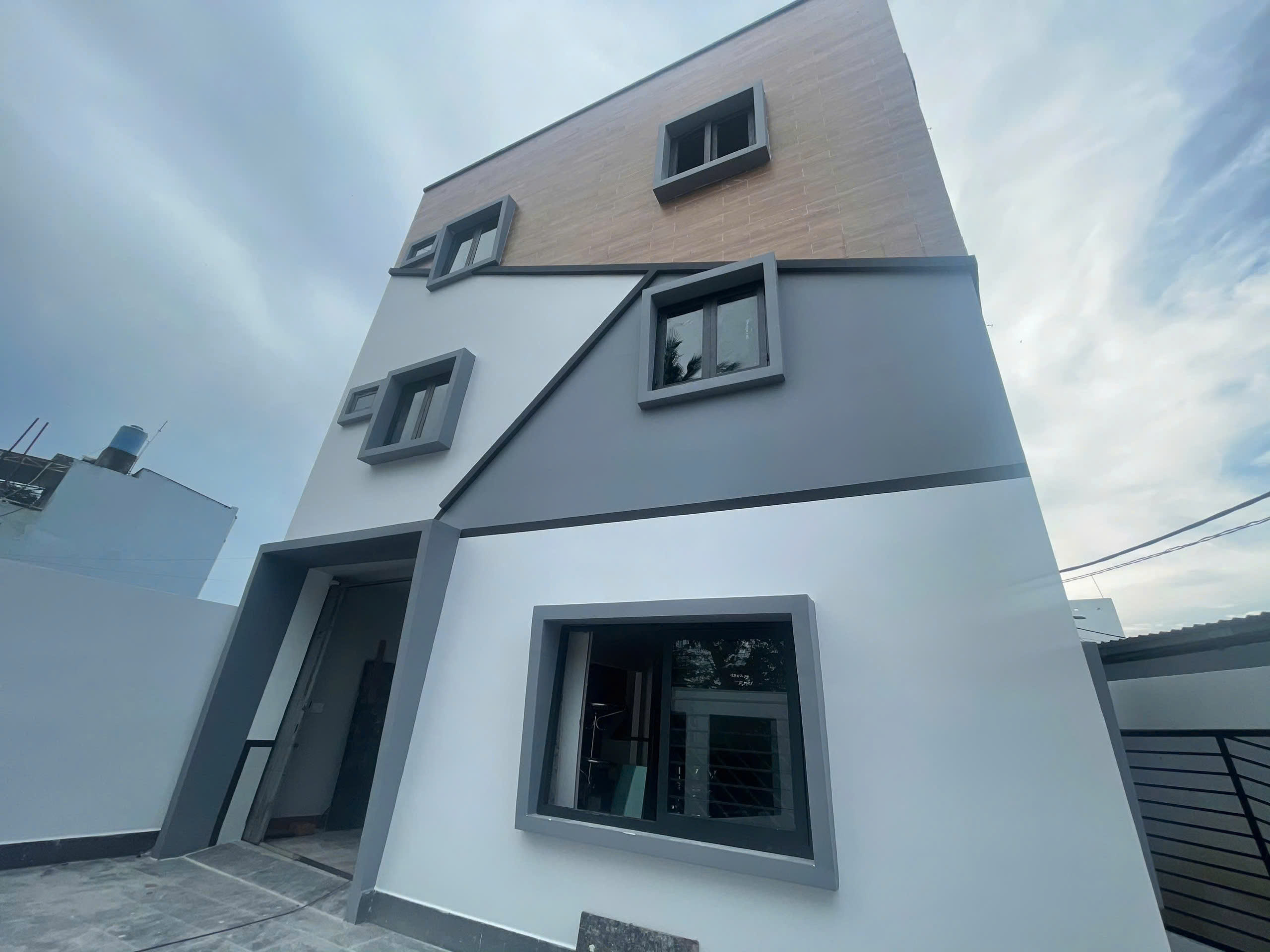 21   KHU.CĂN HỘ DVỤ+ NHÀ Ở - GÓC 2 MT- TX25 - SÁT CHỢ THẠNH XUÂN - ĐƯỜNG 10M thông- THUÊ FULL 10 - Ảnh chính