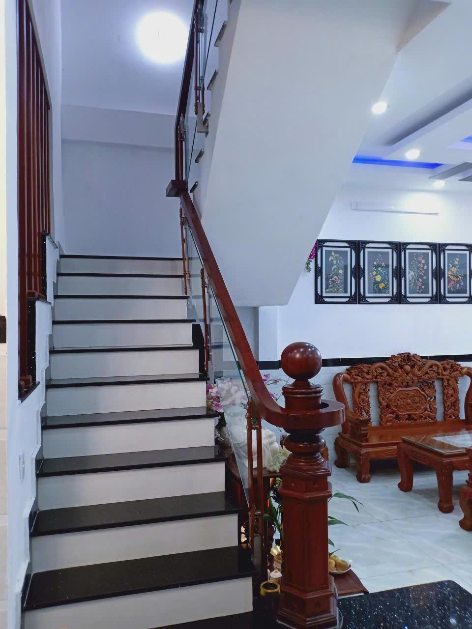 🏡 NHÀ SIÊU ĐẸP GIÁ TỐT – HẺM 118 PHAN HUY ÍCH, P15, Q.TÂN BÌNH- 12 TỶ6 - Ảnh 2