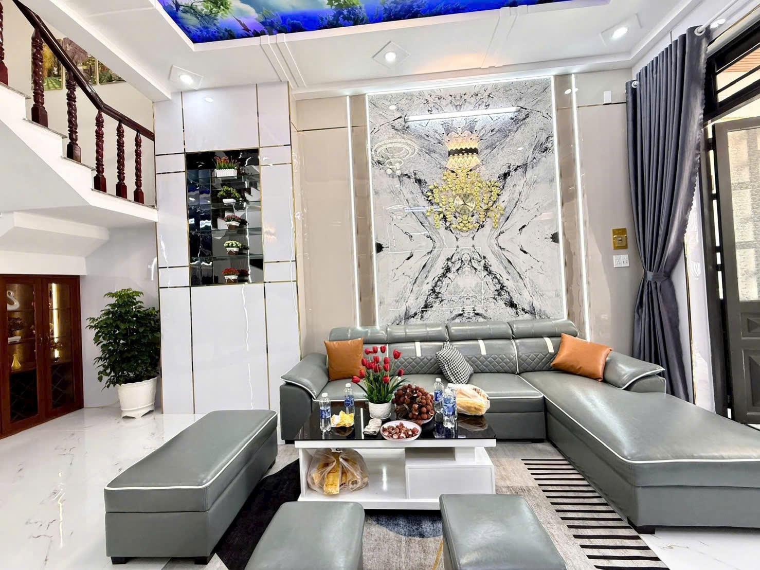 Bán nhà hẻm 305 Lê Văn Sỹ, phường 1, Tân Bình (6x14) chỉ hơn 11 tỷ - Ảnh chính