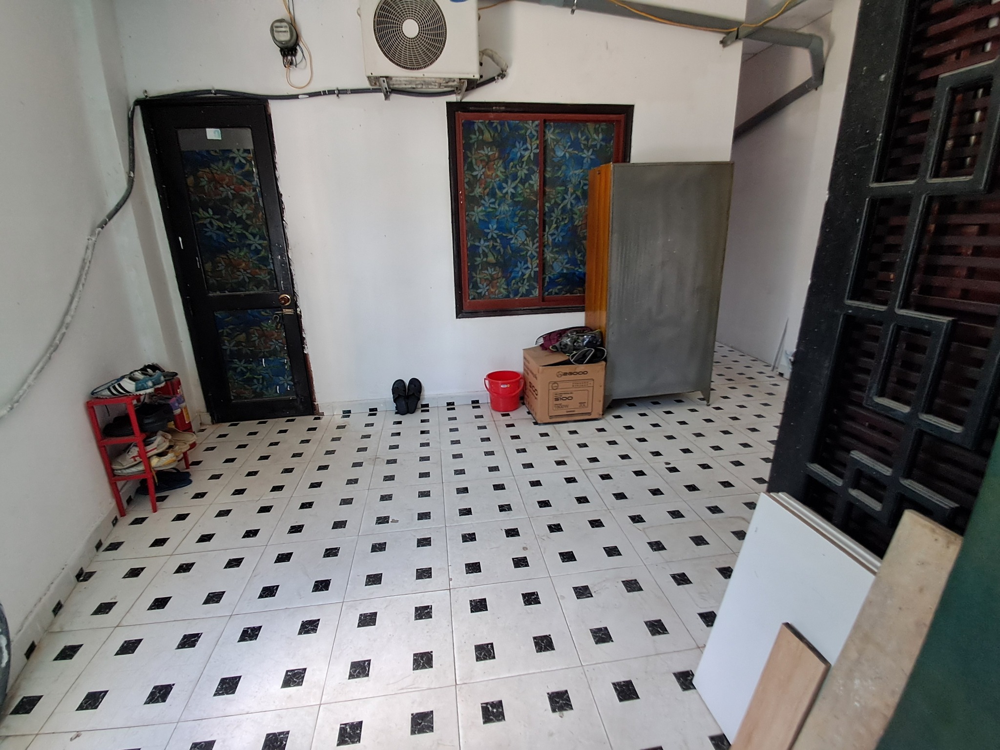 # Nhà Kiệt nhựa Hùng Vương, 110m2, 3 tầng, 10 phòng trọ 30tr/th, 4.1 tỷ - Ảnh chính