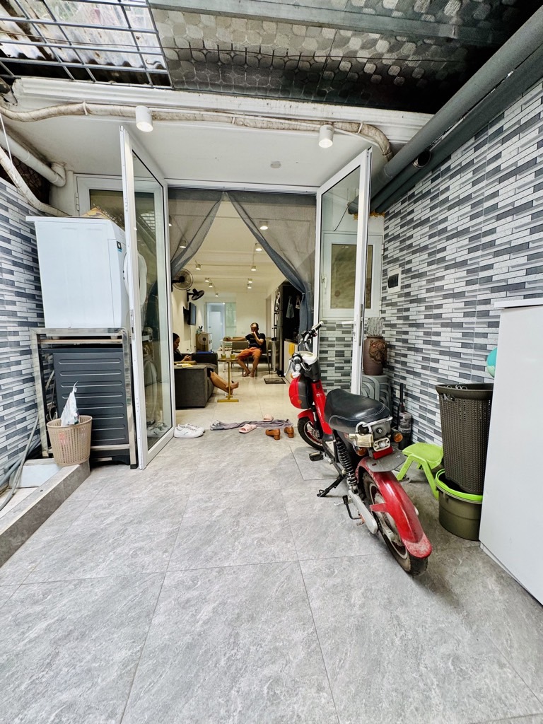TẬP THỂ TẦNG 1 – CẢM HỘI, LÒ ĐÚC, 60M2 2PN 1WC, Ô TÔ ĐỖ CỬA - Ảnh 1
