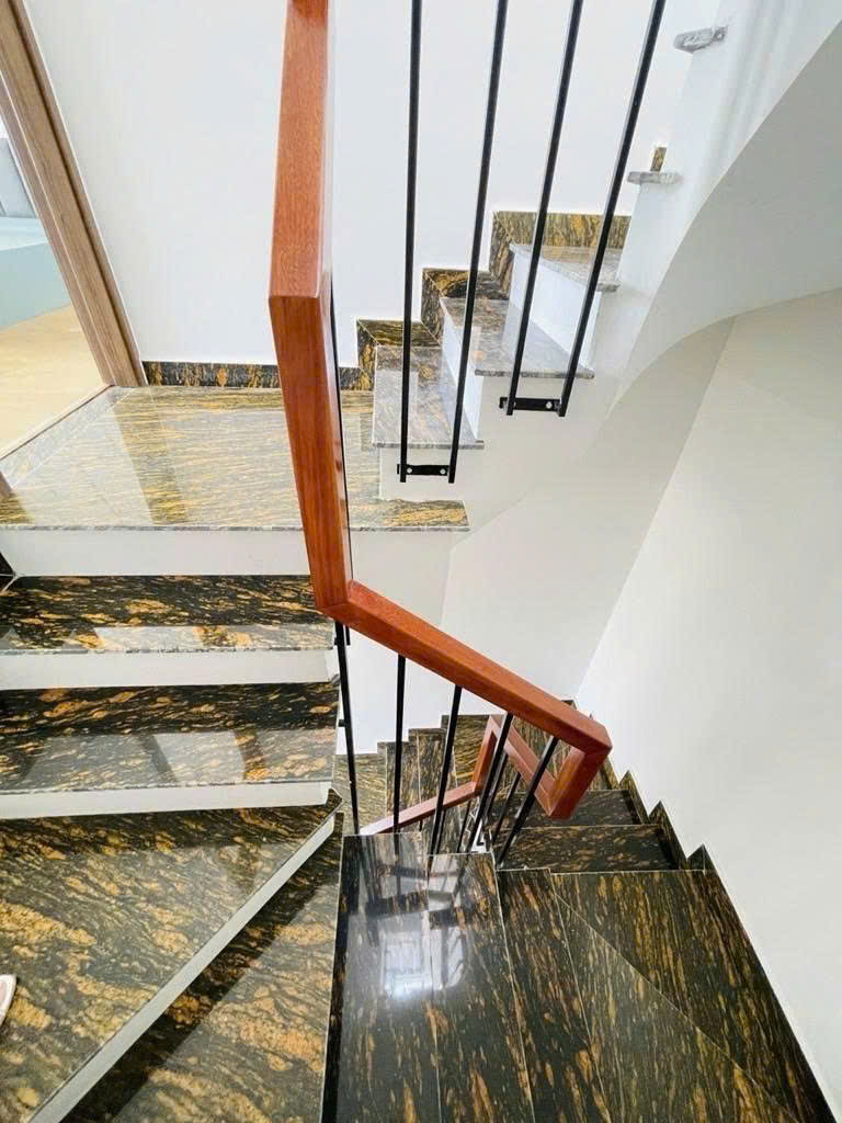BÁN NHÀ PHỐ SÀI ĐỒNG, LONG BIÊN, HÀ NỘI – GIÁ CHỈ NHỈNH 6TỶ - Ảnh 4