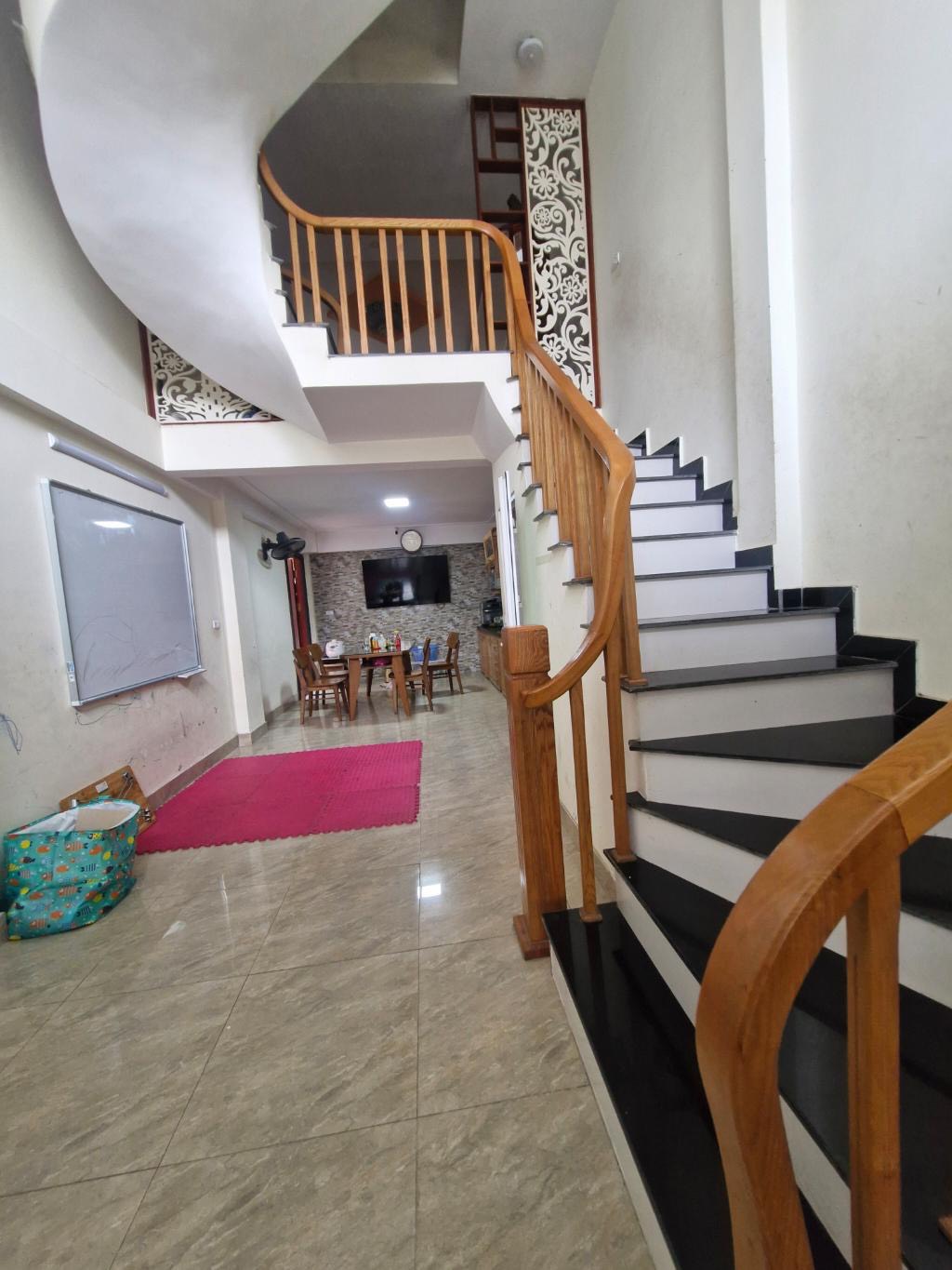 CẦN BÁN GẤP NHÀ TỔ 9 MẬU LƯƠNG HÀ ĐÔNG - MẶT NGÕ - Ô TÔ TRÁNH NHAU - NHÀ ĐẸP - 2 THOÁNG 70M * - Ảnh 1