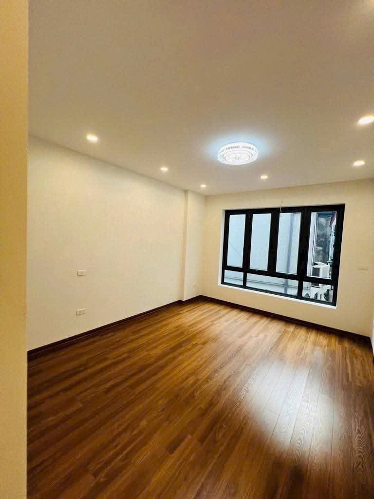 Siêu Phẩm Nhà 5 Tầng Khu Đỗ Đức Dục – Công Năng Tối Ưu – Giá Mềm Bất Ngờ – Liên Hệ 0972 078 667 - Ảnh 3