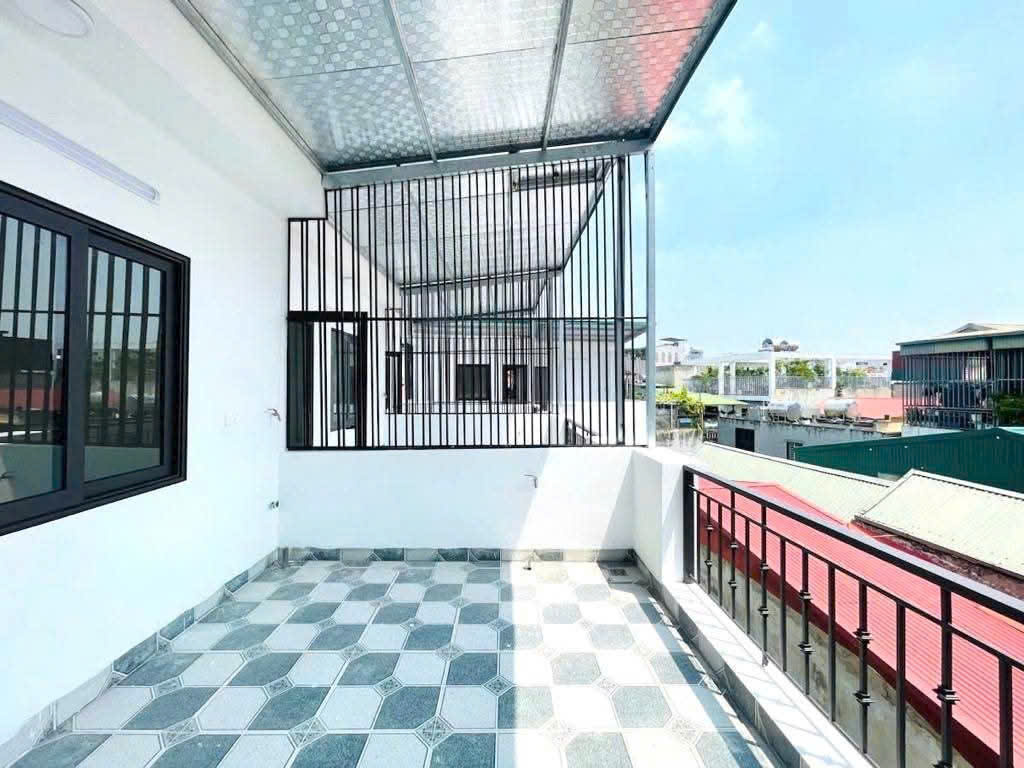 Siêu Phẩm Nhà 5 Tầng Khu Đỗ Đức Dục – Công Năng Tối Ưu – Giá Mềm Bất Ngờ – Liên Hệ 0972 078 667 - Ảnh 4