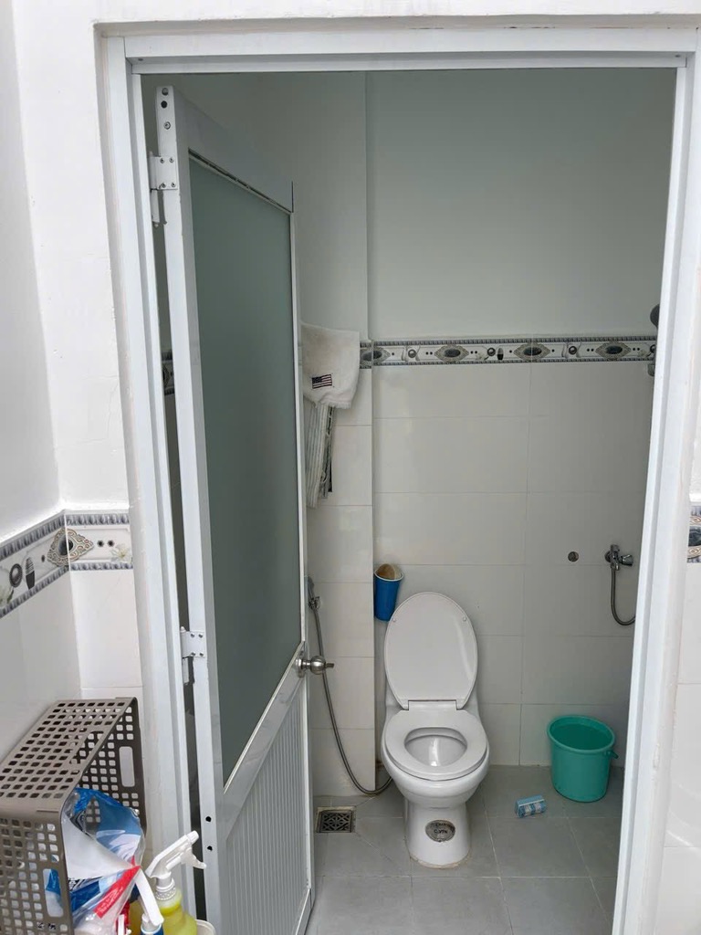 Bánnhà MTKD gần chợ Xóm Mới, DT130m²,Nhỉnh 8tỷ, P16 GòVấp, sổhồngRiêng<br>g chính chủ. - Ảnh 3