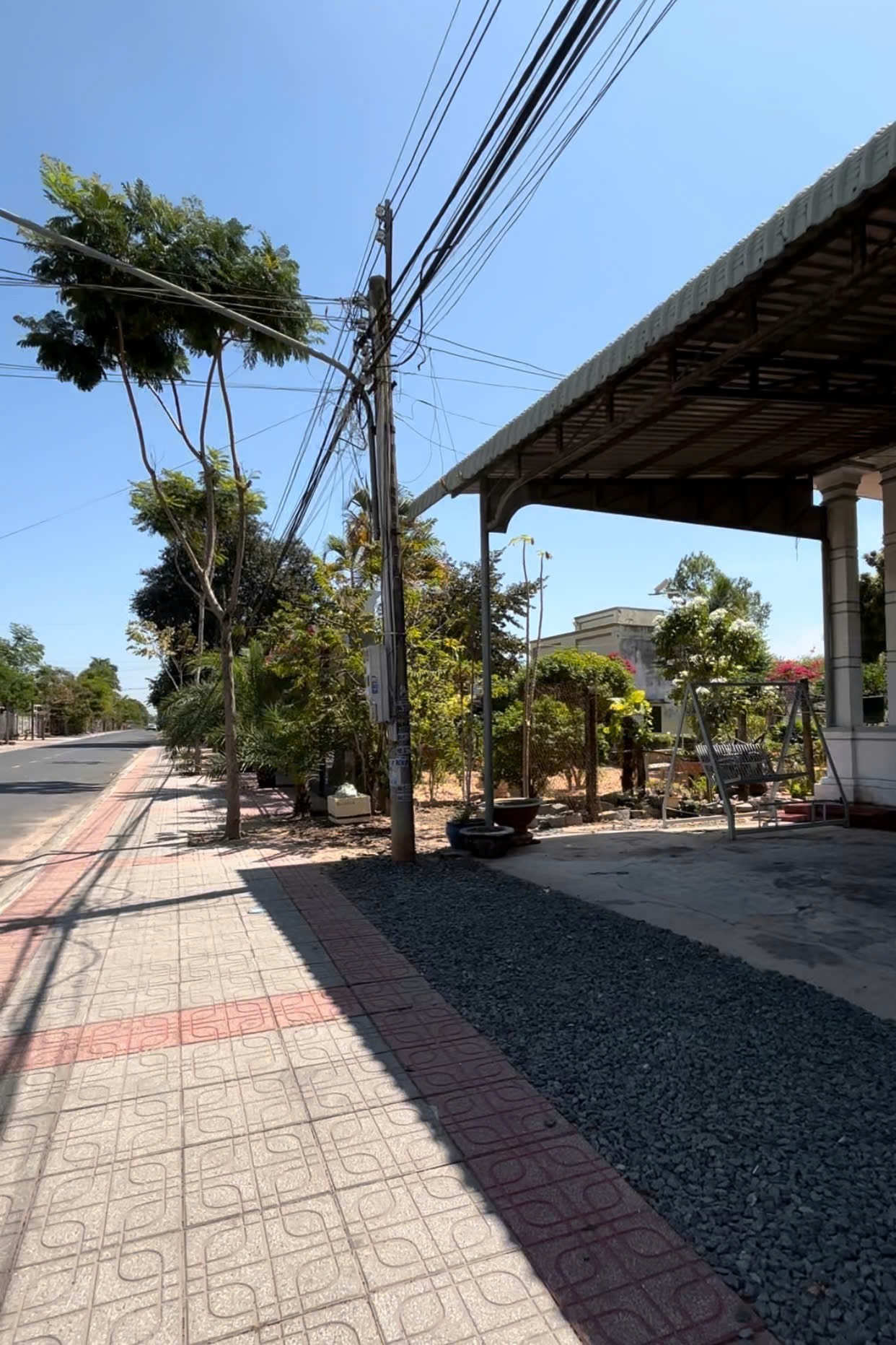 NHÀ VỊ TRÍ ĐẸP - GIÁ TỐT - Bán Căn Nhà Mặt Tiền Đường Lê Hồng Phong, Thị Trấn Tân Biên - Ảnh 3