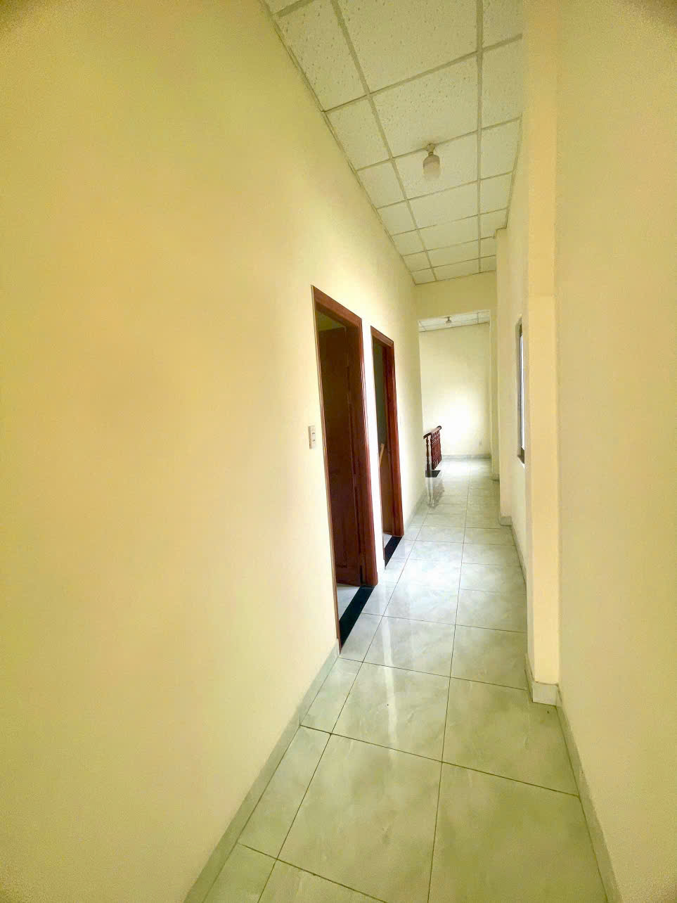 NHÀ LÔ GÓC 2 MẶT TIỀN VÍP 4,5X20M 2 TẦNG ĐẶNG THÚC VỊNH HÓC MÔN SHR - Ảnh 2