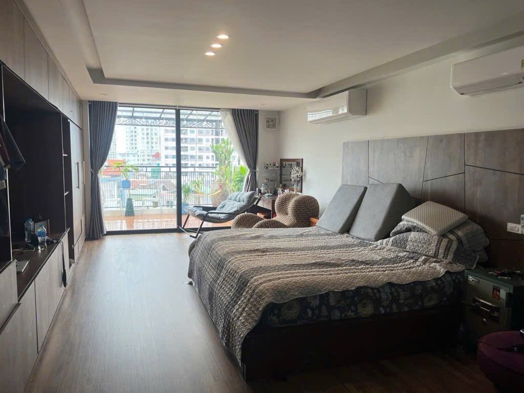 Bán nhà Đào Tấn – 7 tầng thang máy – nội thất đẹp – diện tích rộng, chỉ 19 tỷ - Ảnh 2