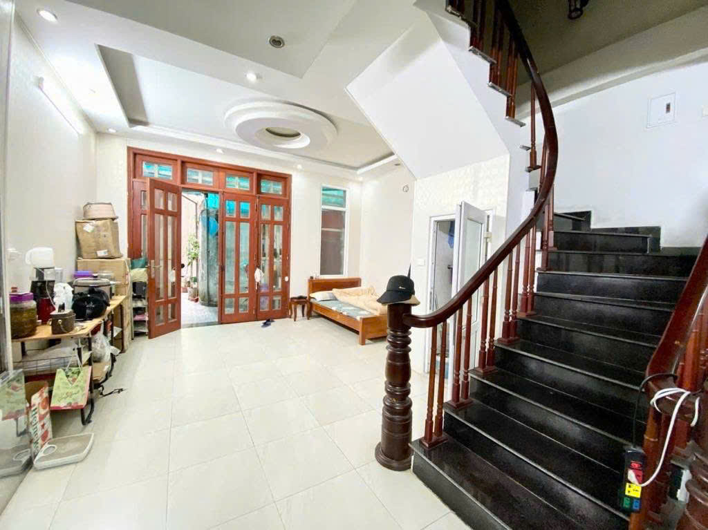 ĐỘC NHẤT VÔ NHỊ! NHÀ TRẦN QUỐC VƯỢNG 65M, KINH DOANH SẦM UẤT, Ô TÔ ĐỖ CỬA, GIÁ CHỈ NHỈNH 13 TỶ - Ảnh chính